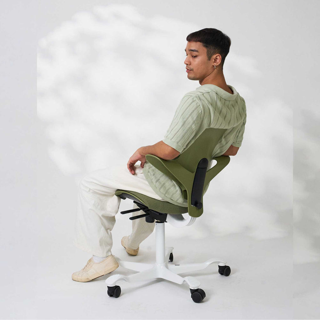 Hag Capisco Puls 8020 fabric, cura moss/white